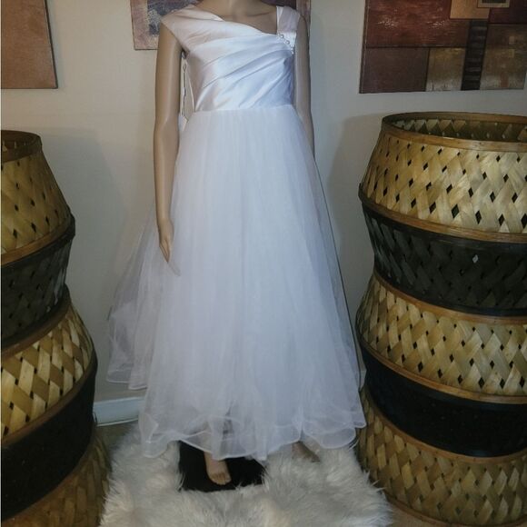 🆕️👗New Trend Flower Girl Dress, First Communion Dress, White - Sz 10 - Picture 1 of 11